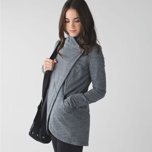 Lululemon that’s a wrap size 4